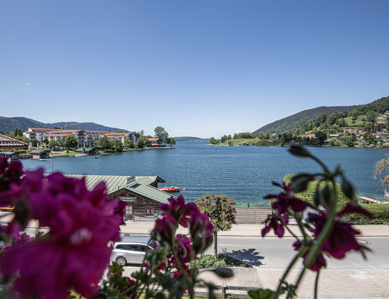 Zimmer mit Blick auf den Tegernsee